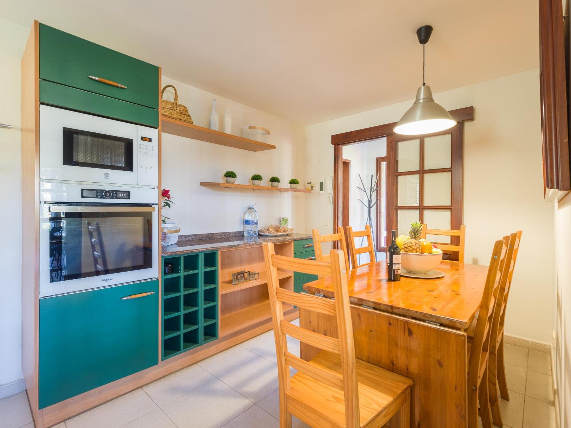 El Jardin De With Private Pool, Sauna & Jacuzzi Villa